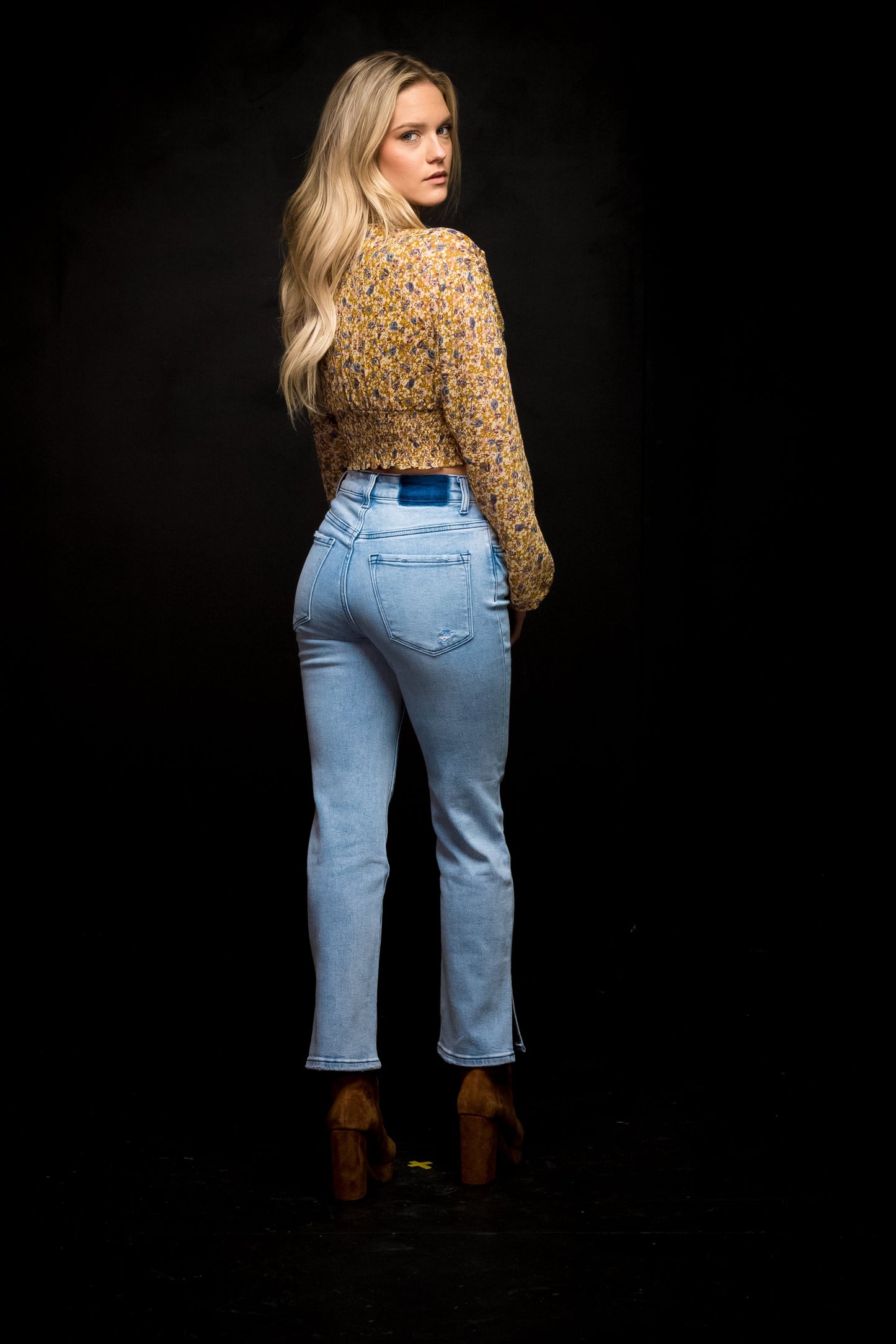 Super High Rise Straight Jean W Side Slit